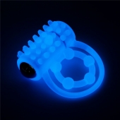 Голубое, светящееся в темноте виброкольцо Lumino Play Vibrating Penis Ring - Lovetoy - в Черкесске купить с доставкой