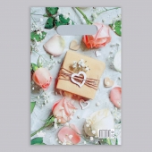 Полиэтиленовый пакет  Подарочек  с вырубной усиленной ручкой - 20 х 30 см. - Сима-Ленд - купить с доставкой в Черкесске