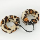Черные кожаные оковы со съемной леопардовой опушкой - Sitabella - купить с доставкой в Черкесске