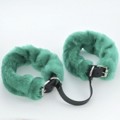 Черные кожаные оковы со съемной зеленой опушкой - Sitabella - купить с доставкой в Черкесске