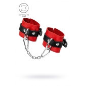 Красно-черные мягкие наручники с одним ремешком с люверсами - Pecado - купить с доставкой в Черкесске