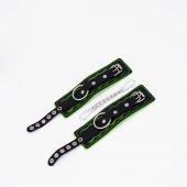 Черно-зеленые кожаные наручники с зеленой строчкой - Crazy Handmade - купить с доставкой в Черкесске