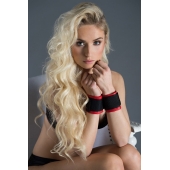 Полиуретановые манжеты для фиксации рук вместе Bound Together Wrist Restraints - Blush Novelties - купить с доставкой в Черкесске