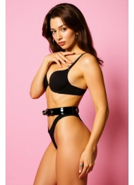 Эффектный черный пояс из лаковой эко-кожи - БДСМ Арсенал - купить с доставкой в Черкесске