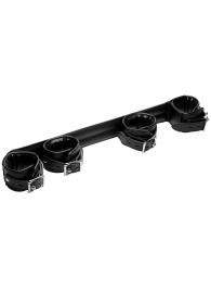 Черная распорка с манжетами для рук и ног Deluxe Rigid Spreader Bar - XR Brands - купить с доставкой в Черкесске