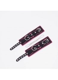 Черно-розовые кожаные наручники с розовой строчкой - Crazy Handmade - купить с доставкой в Черкесске