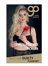 Пластиковая метелочка с красными пёрышками Small Feather Tickler - 32 см. - Blush Novelties - купить с доставкой в Черкесске