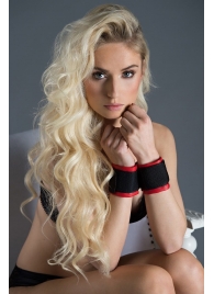 Полиуретановые манжеты для фиксации рук вместе Bound Together Wrist Restraints - Blush Novelties - купить с доставкой в Черкесске
