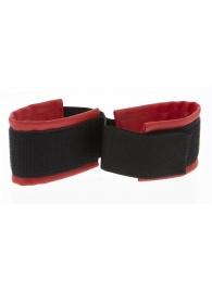 Полиуретановые манжеты для фиксации рук вместе Bound Together Wrist Restraints - Blush Novelties - купить с доставкой в Черкесске