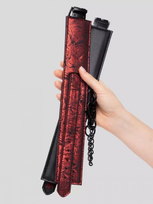 Красно-черные оковы Reversible Faux Leather Ankle Cuffs - Fifty Shades of Grey - купить с доставкой в Черкесске