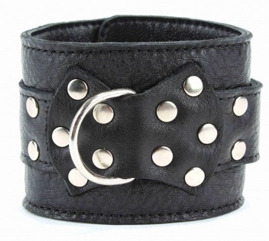 Чёрные наручники  из кожи с пряжкой - БДСМ Арсенал - купить с доставкой в Черкесске