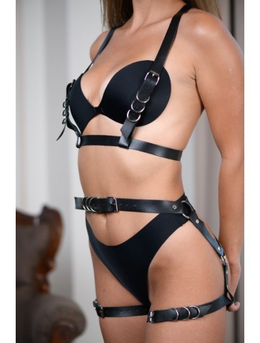 Черные гартеры из натуральной кожи с регулируемыми ремешками - БДСМ Арсенал - купить с доставкой в Черкесске