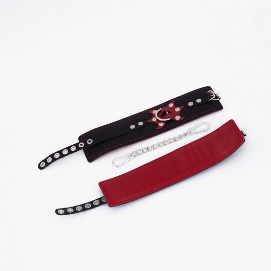 Черные кожаные оковы с красным декором и строчкой - Crazy Handmade - купить с доставкой в Черкесске